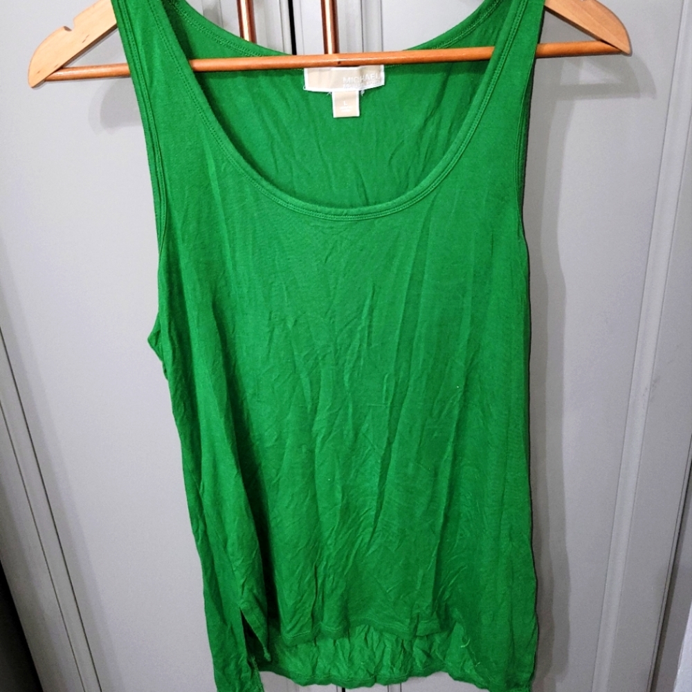 Michael kors sleeveless shirt